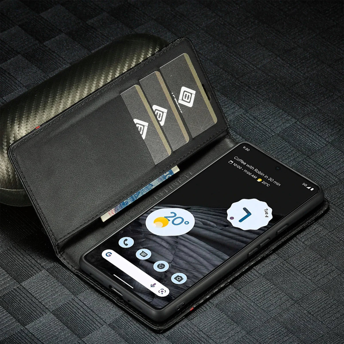 Google Pixel 8/ 8 Pro/ 7/ 7 Pro - Kohlefaser Flip Lederoptik Hülle mit Magnetischer Abdeckung und Kartenfach - Top Hüllen