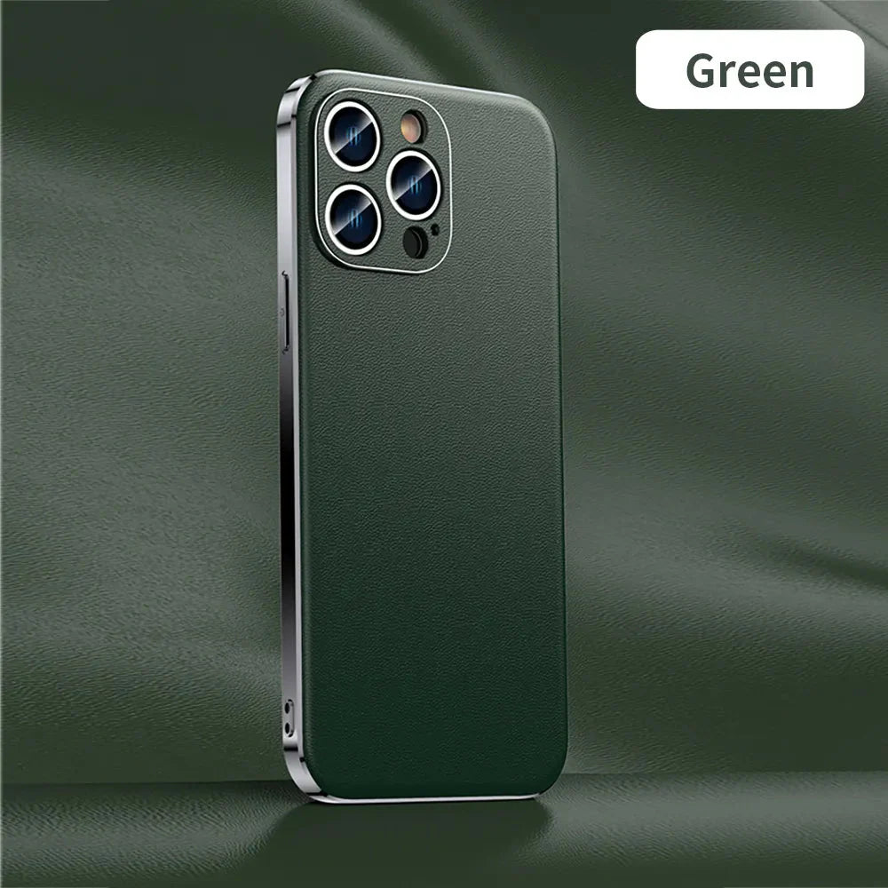 iPhone 14/ Pro/ Plus/ Pro Max - Handy Hülle aus Rindsleder mit Luxuriöse Beschichtung, Vollständiger Linsenschutz auf der Rückseite - Top Hüllen