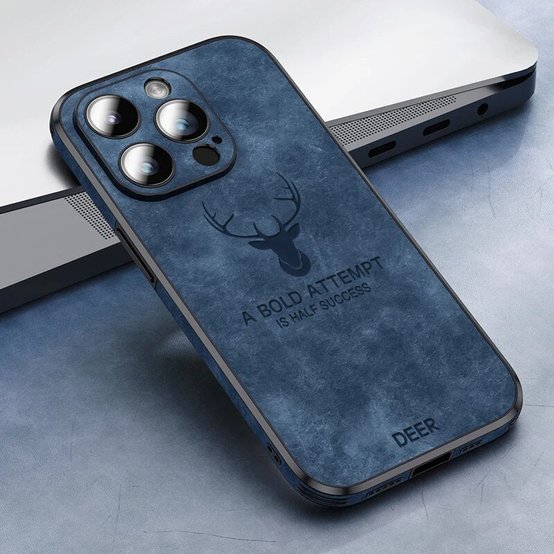 iPhone 14/ Pro/ Plus/ Pro Max - Hirsch Lederoptik Handy Hülle mit Linsen Schutz Stoßfeste Silikon - Top Hüllen